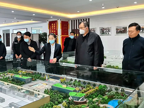 河南省科技廳副廳長何守法一行蒞臨鄭州欧美一区2区三区3区公司（shèng）考（kǎo）察調研（yán）