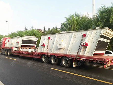 發貨忙—山西省河津市建（jiàn）築固廢（fèi）資源化項目全（quán）套裝備如期抵達現（xiàn）場