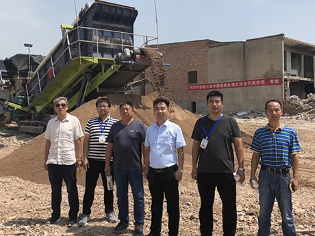 移動式建築垃圾破碎機：建築垃圾（jī）處理的革新力量